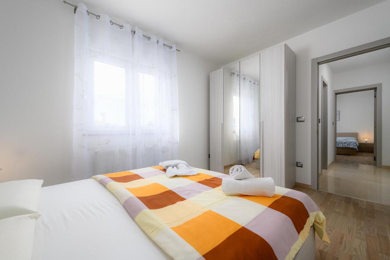 Stancija Amoroso Porec Apartments מראה חיצוני תמונה